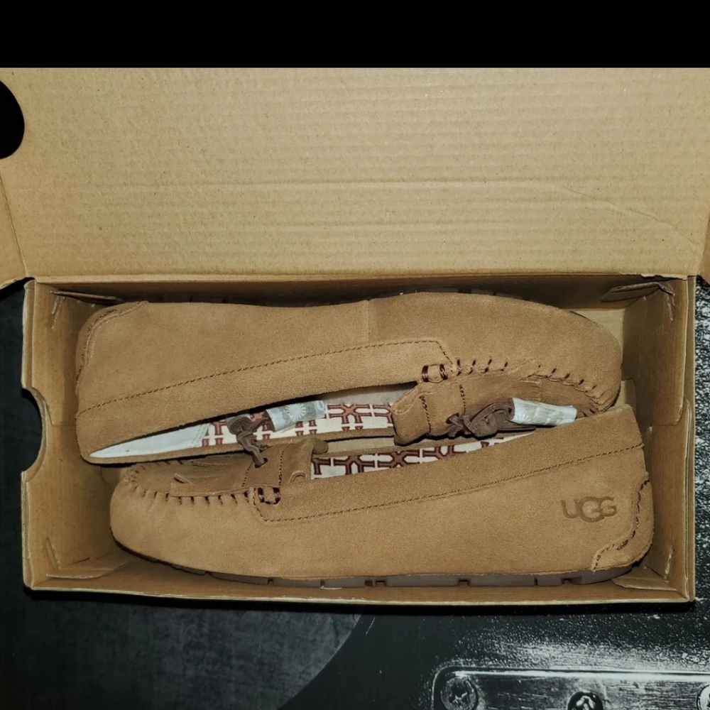 UGG Lizzy Slipper Chestnut - Picture 9 of 9